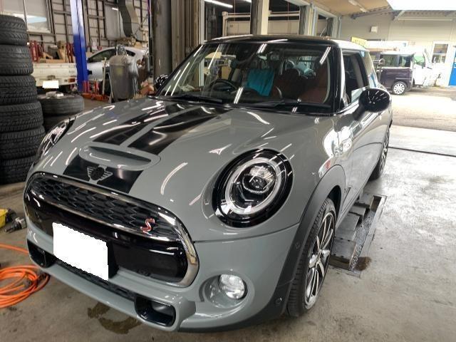 ＢＭＷミニ ブレーキパッド交換 【印西　我孫子　成田　白井　鎌ヶ谷　八千代　栄町　の点検・整備はオートランナーへ！】