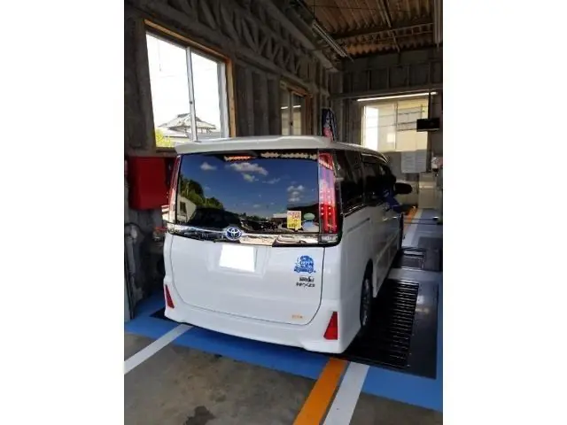 ホリデー車検　千葉NT店　トヨタ・ノア　車検・整備【ZWR80W】【印西　我孫子　成田　白井　鎌ヶ谷　八千代　栄町　の点検・整備はオートランナーへ！】