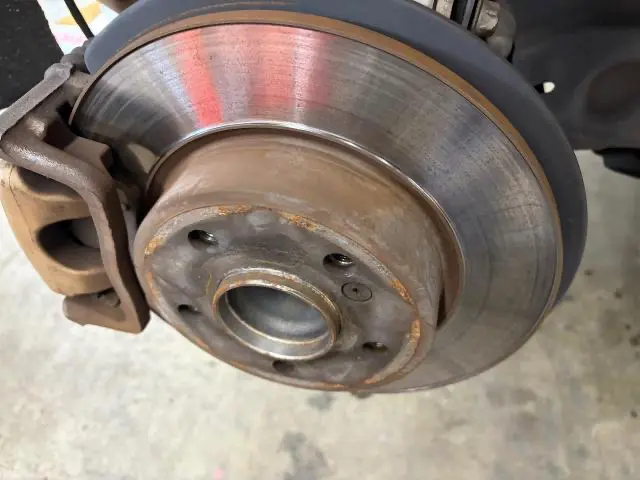 メルセデス・ベンツ　Ｂクラス 前後ブレーキパッド、ローター交換 【印西　我孫子　成田　白井　鎌ヶ谷　八千代　栄町　の点検・整備はオートランナーへ！】